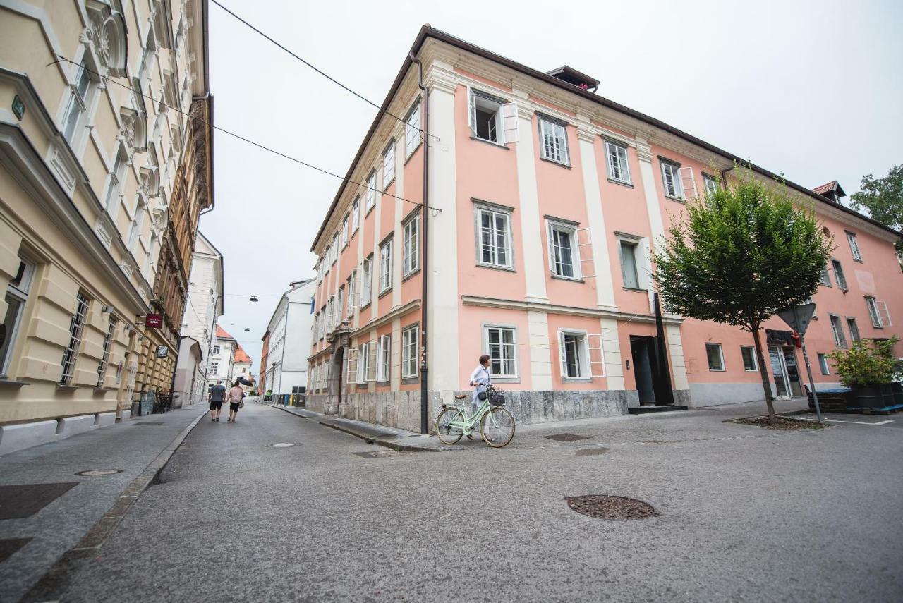 Apartamento Feel Ljubljana Centre Exterior foto